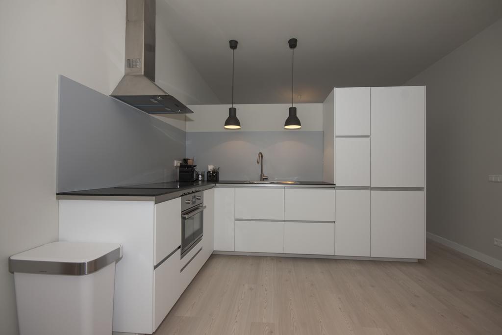 Savina City Centre Apartment Near Beach, Station And Shops Зандвоорт Стая снимка